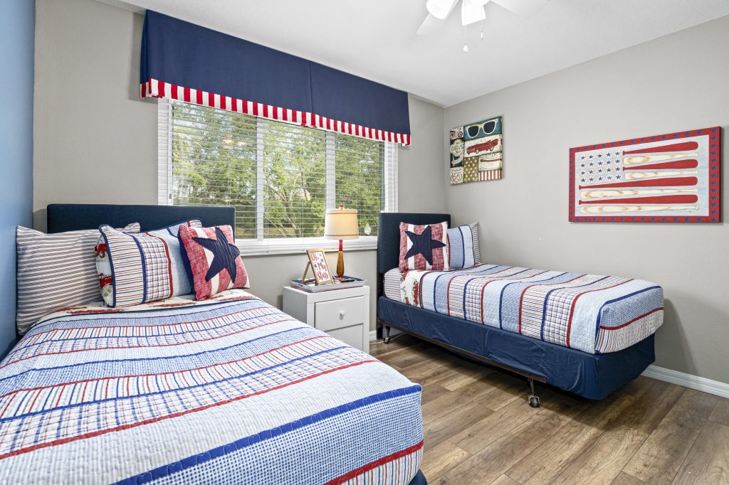 Bedroom 4 (Upstairs)