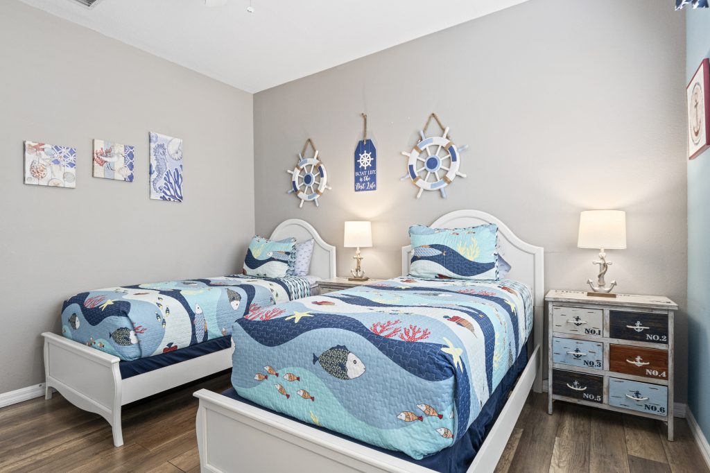 Bedroom 6 (Downstairs)